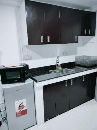 Cozy Condo near Burnham Park Apartment in Baguio