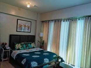 Budget Stay Across NAIA Terminal 3 / C2-6P Vacation rental in Pasay