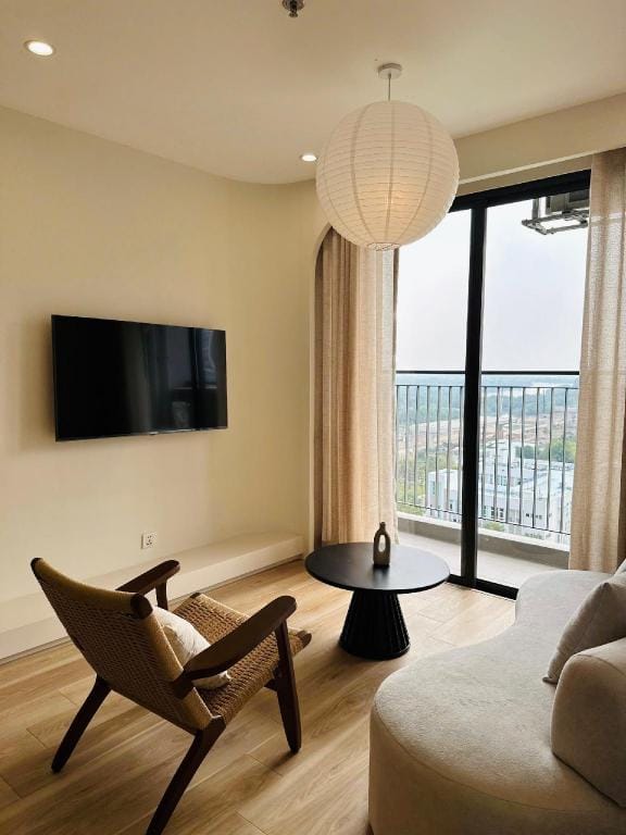Full House 5 Apartment in Ho Chi Minh City