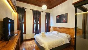 Deluxe Room - Kadikoy Hotel - No 4 Vacation rental in Istanbul