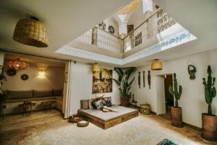 Riad Shabi 1-8 pax, piscine, quartier royal Kasbah Riad in Marrakesh