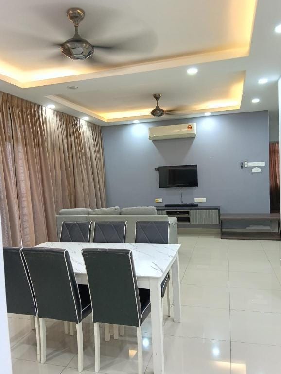 VLA 17 HOMESTAY PUTRAJAYA DWIPUTRA Apartment in Putrajaya