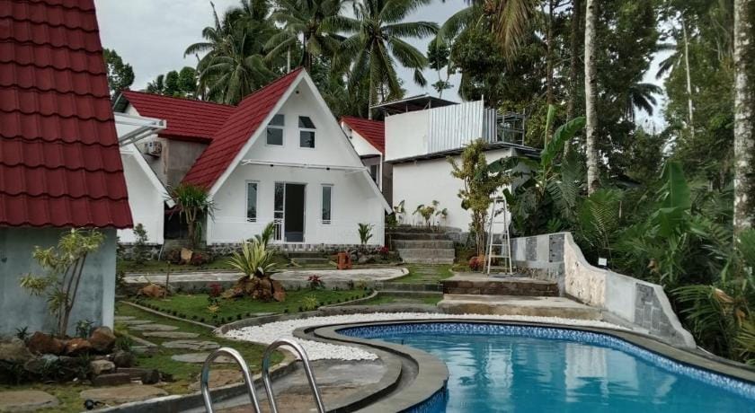Sambas Cottages Lodge in East Java