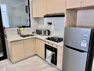 Modern 1Br, Queen, Gym, Pool,Central in Kileleshwa Apartment in Nairobi