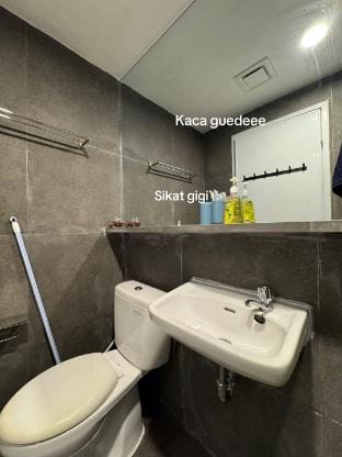 LUXURY MTOWN RESIDENCE APARTMENT BY GIZL LUXURY Apartment in West Java