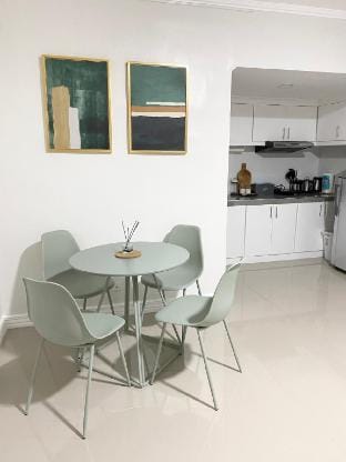 Subic Bay Condo, near beach and airport Apartment in Subic
