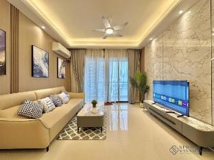 R&F Seine Region•2Bedroom/4Pax/SeaView/Free WiFi Vacation rental in Johor Bahru