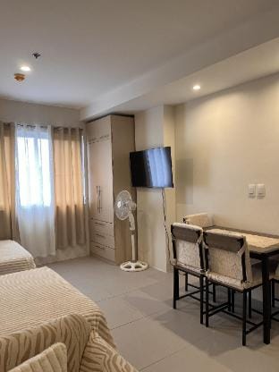 Studio Condo w/ WiFi & Netflix Vacation rental in Davao City