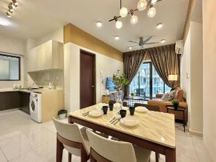 Country Garden Danga Bay/Cozy2BR/4Pax/Netflix/Wifi Vacation rental in Johor Bahru