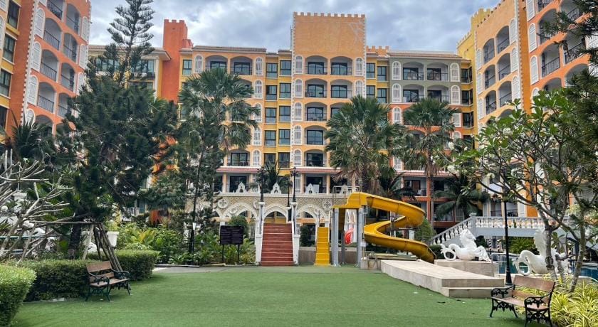 Venetian resort pattaya เวเนเซี่ยนคอนโดพัทยา Hotel in Pattaya City