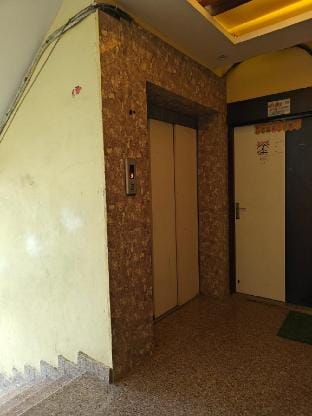 HAH STAYS- Home Away Home Apartment in Varanasi