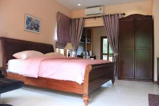 Tik’ House Apartment in Chiang Mai
