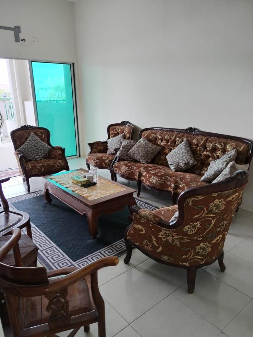 A to Z Homestay Vacation rental in Perak
