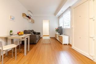 City center 1BR Apartment + Big kitchen + Laundry Apartment in San Pedro de Alcántara
