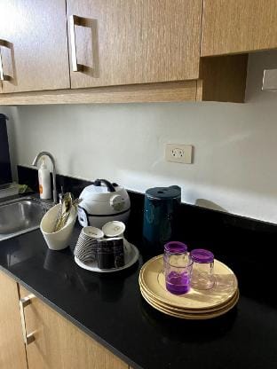 Chill Out Get Away Mall of Asia Apartment in Pasay