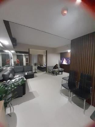 A Modern And Homely CBD Unit Vacation rental in Cebu City