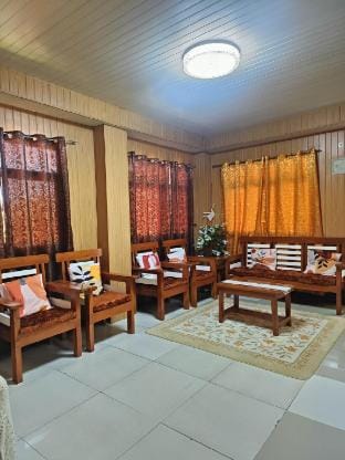 3bed rooms Baguio Transient House Vacation rental in Baguio
