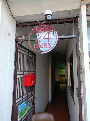 Luna Guesthouse Jomtien beach  Apartment in Pattaya City