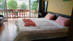 Luna Guesthouse Jomtien beach  Apartment in Pattaya City