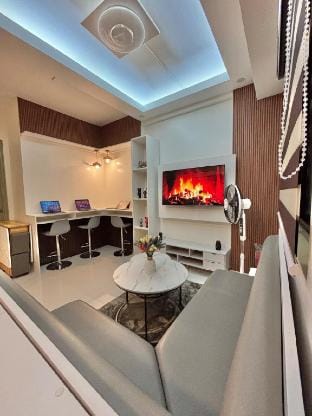 Minimalist 2BR Condo| Near SMX and Abreeza Vacation rental in Davao City