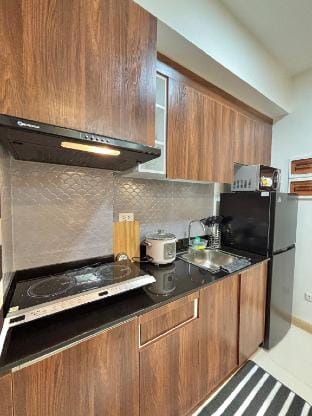 Minimalist 2BR Condo| Near SMX and Abreeza Vacation rental in Davao City