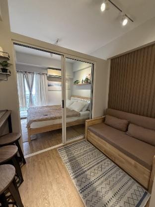 Cozy & Minimalist 1BR in Verdon Parc Vacation rental in Davao City