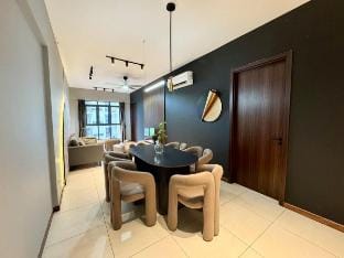K-Avenue 2 Bedrooms by CC Suites (1 Parking Slot) Vacation rental in Kota Kinabalu