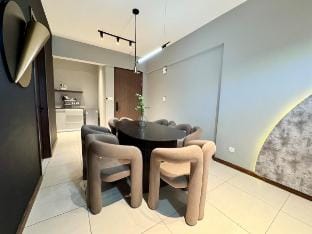K-Avenue 2 Bedrooms by CC Suites (1 Parking Slot) Vacation rental in Kota Kinabalu