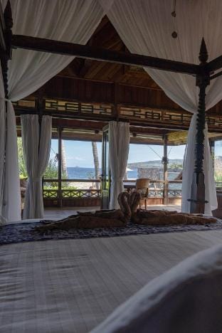 Secret Moon Beach House Villa in Karangasem Regency