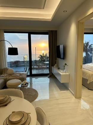 First line of the sea 5 stars Apartment in Antalya Province