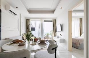 First line of the sea 5 stars Apartment in Antalya Province