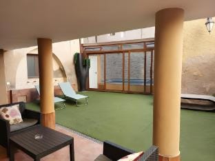 Reymundo - Standard Room with Kitchen Apartment in Aragon
