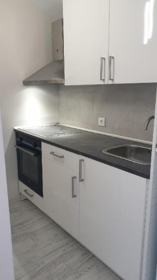 Reymundo - Large Suite Jacuzzi and Terrace Apartment in Aragon