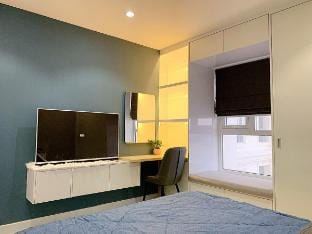 Commercial center apartment - 2 BR - good price Vacation rental in Ho Chi Minh City