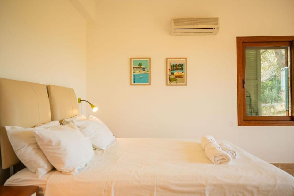 Villa Toscana Private Pool and Sea View Villa in Cyprus