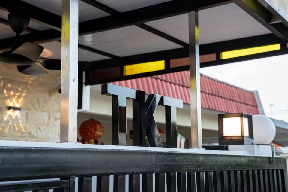 TKT Guesthouse Bed and Breakfast in Johor Bahru