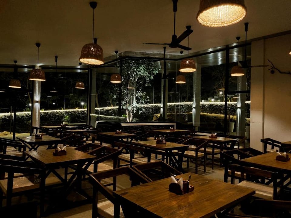 Birds Nest Resort - Thane Hotel in Maharashtra