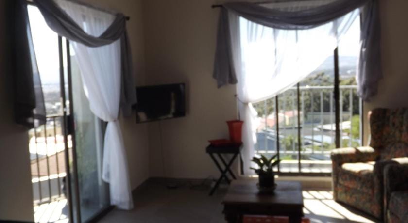 Arendsnest Self Catering Apartment in Cape Town