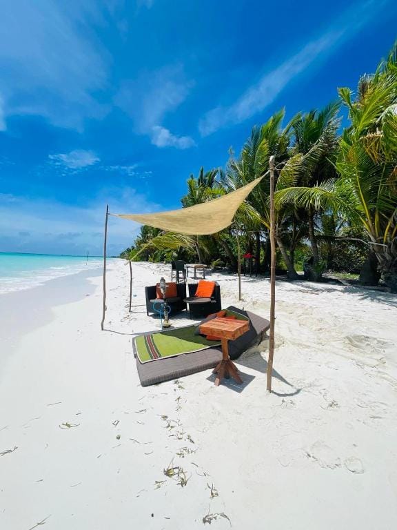 Longbeach Laamu Hotel in Maldives