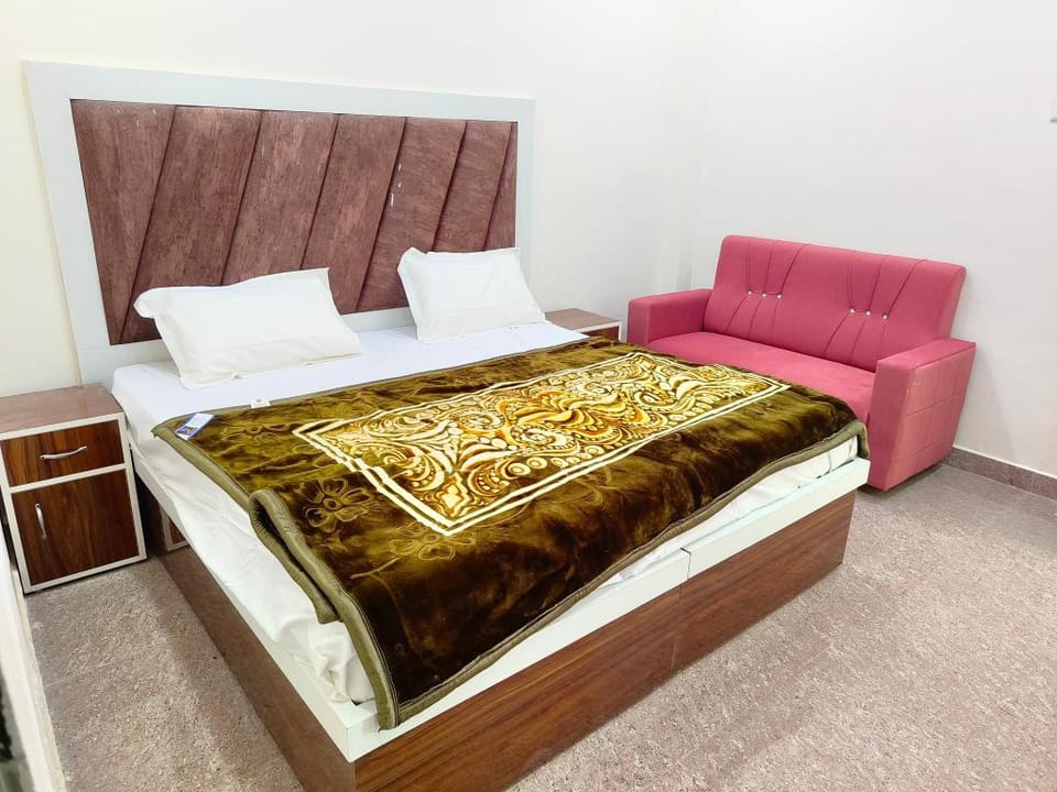 Hotel KW Residency Hotel in Uttar Pradesh