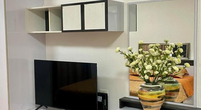 Supalai Pattaya seaview 1b1b suite by Starry Sky Apartment in Pattaya City