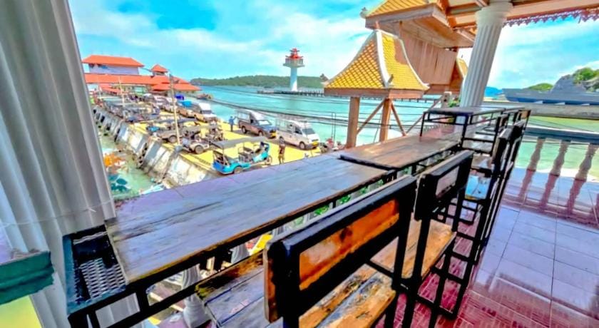 Tai Note's Room Vacation rental in Chon Buri Changwat