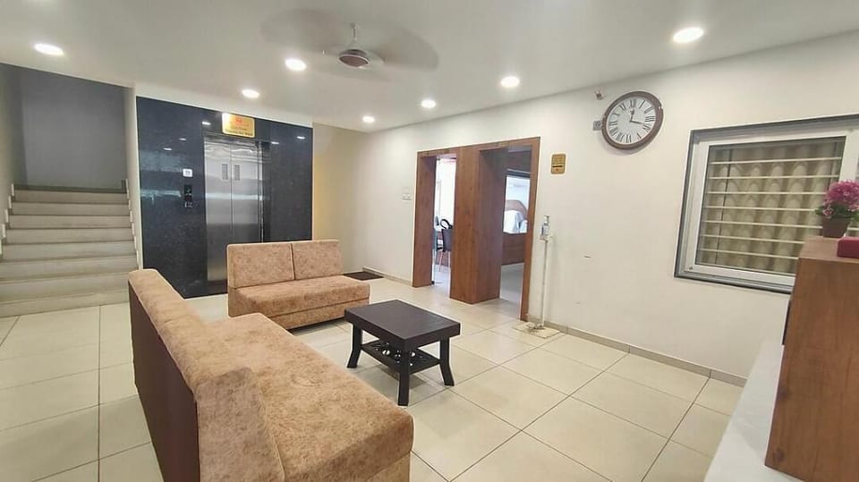 HOTEL REVIVE Hotel in Gujarat