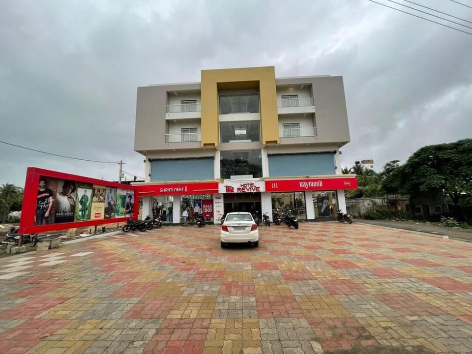 HOTEL REVIVE Hotel in Gujarat