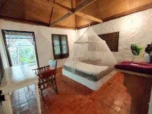 Pannaburee resort Apartment in Laos