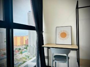 Near komtar apartment in goergetown sea & netflix Vacation rental in George Town