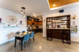 IOI Stays Echoes of Shimla, 3BHK Vacation rental in Shimla