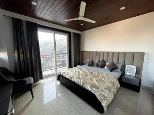 IOI Stays Valley Vista Vacation rental in Shimla
