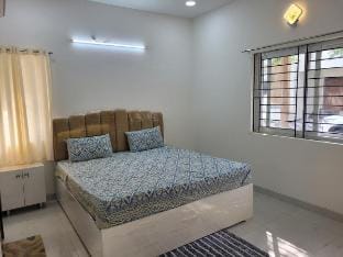 Near to Hyderabad Airport, just 10 minutes away Villa in Telangana