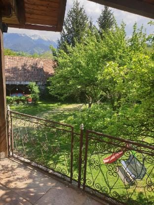 Casa Voinescu Quiet place close to Bran Castle Vacation rental in Bran